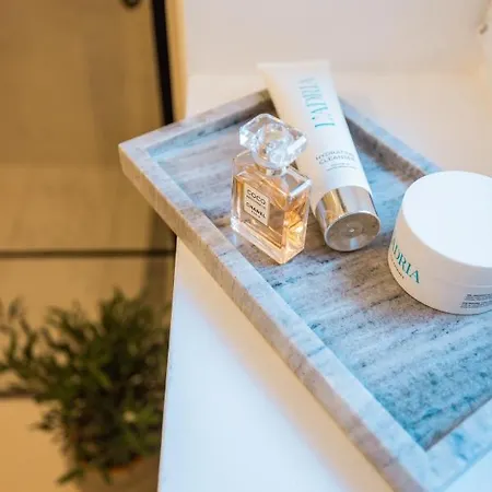 Saint Simeon And 아파트 자다르