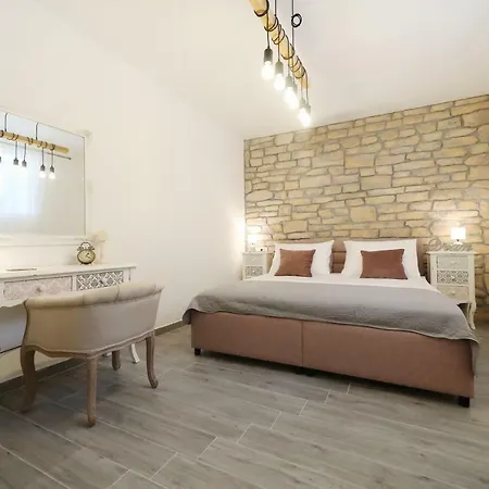 아파트 Saint Simeon And 자다르