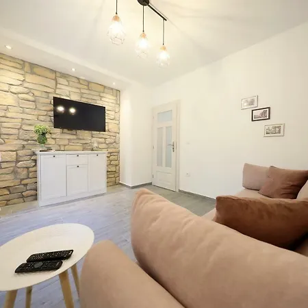 Saint Simeon And * 자다르