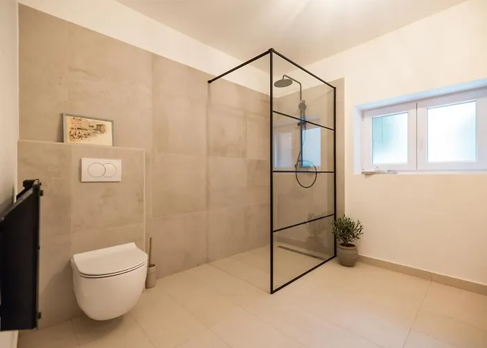 Saint Simeon And * 扎达尔