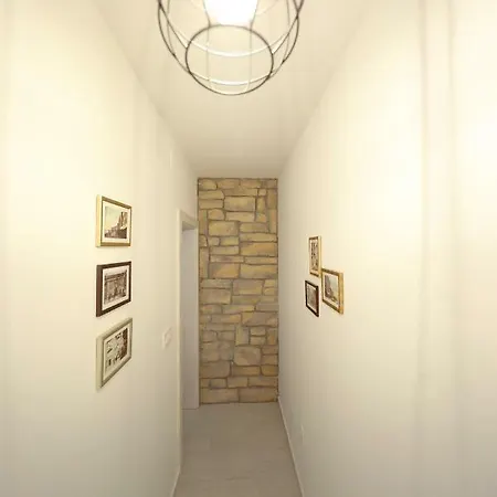 St. Simeon Lejlighed