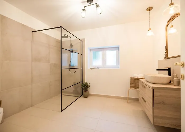 Saint Simeon And זאדאר