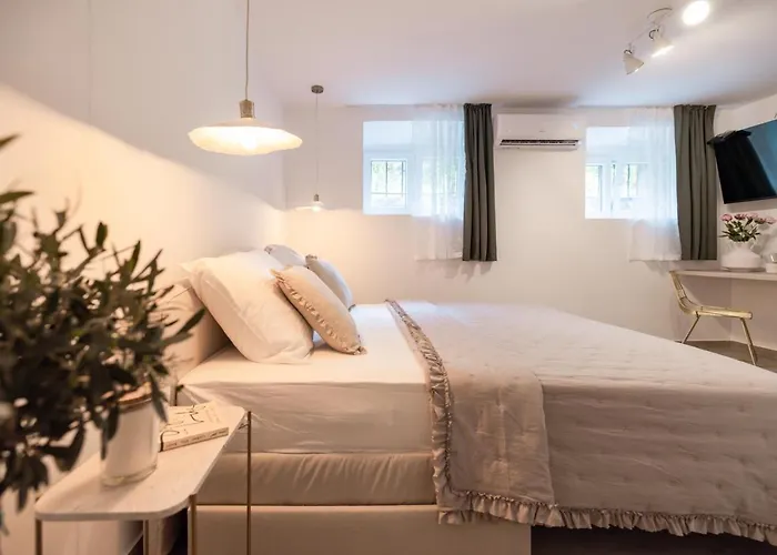 Saint Simeon And * זאדאר