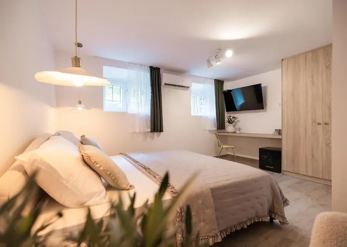 Saint Simeon And דירה *