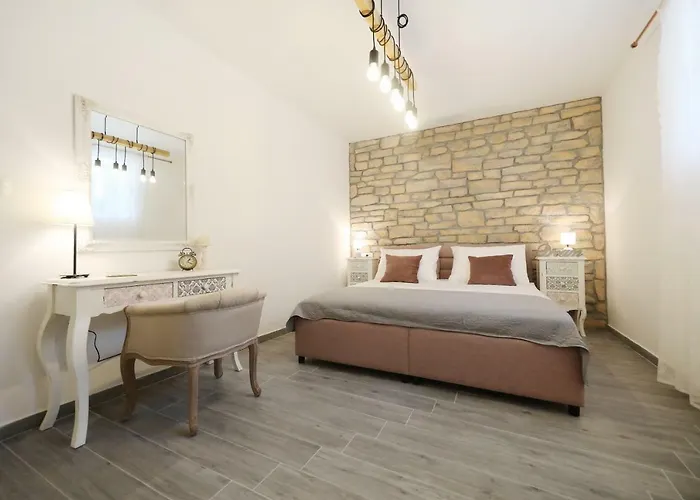 Apartment Saint Simeon And Zadar